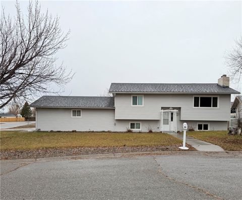 739 Tanglewood Drive. Billings, MT 59106