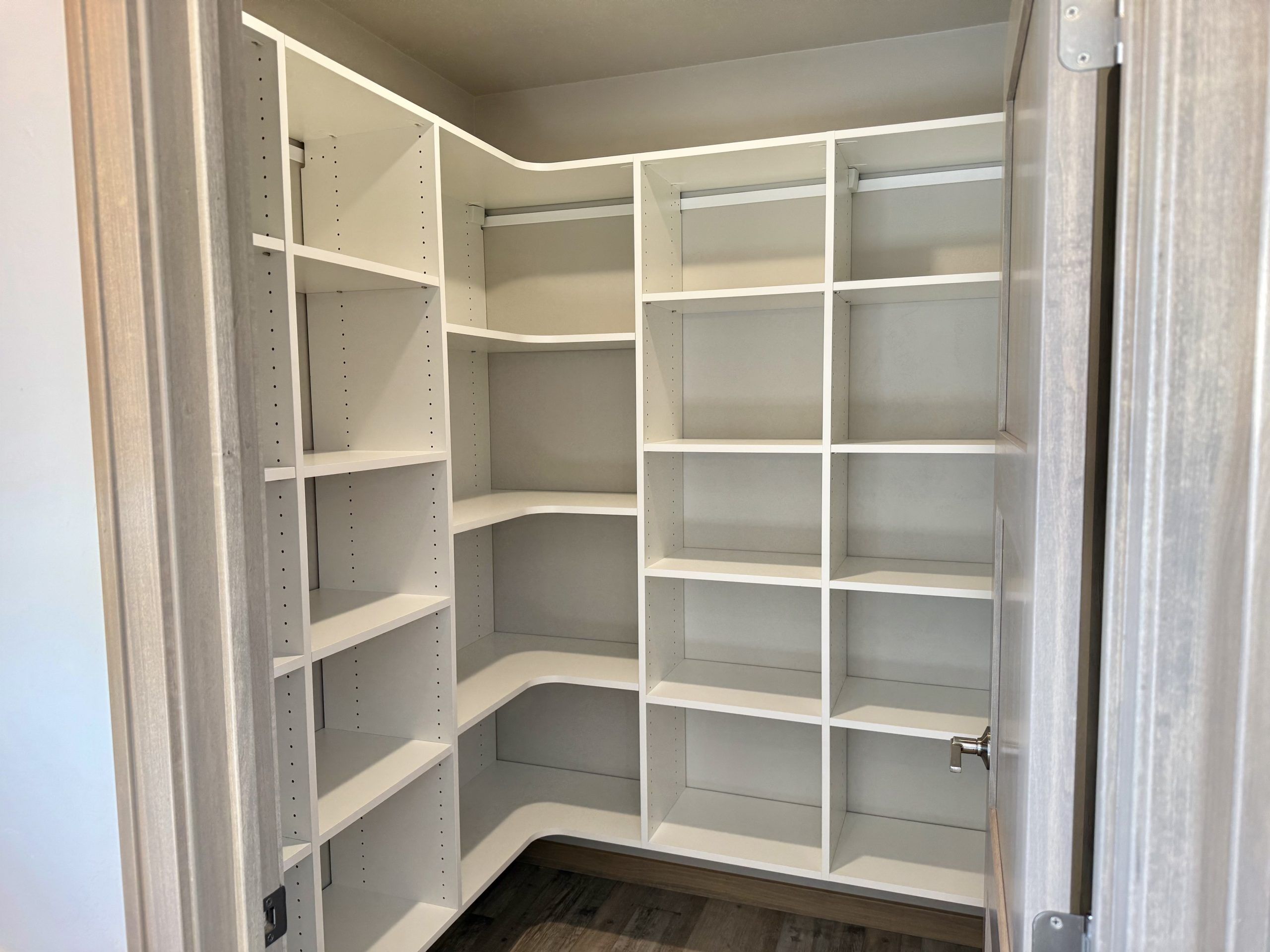 1748 Waterlefe Dr. Greenville, WI 54942