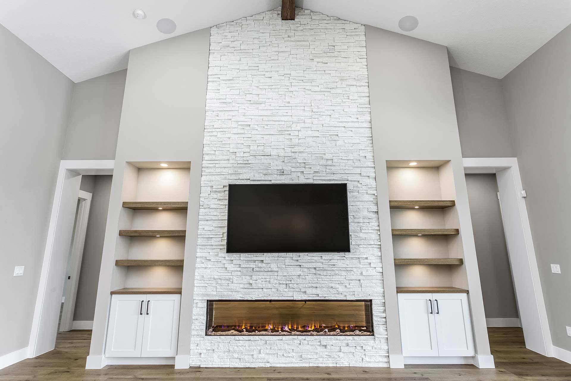 Southern & Traditional Custom Homes - Apollo Beach, FL