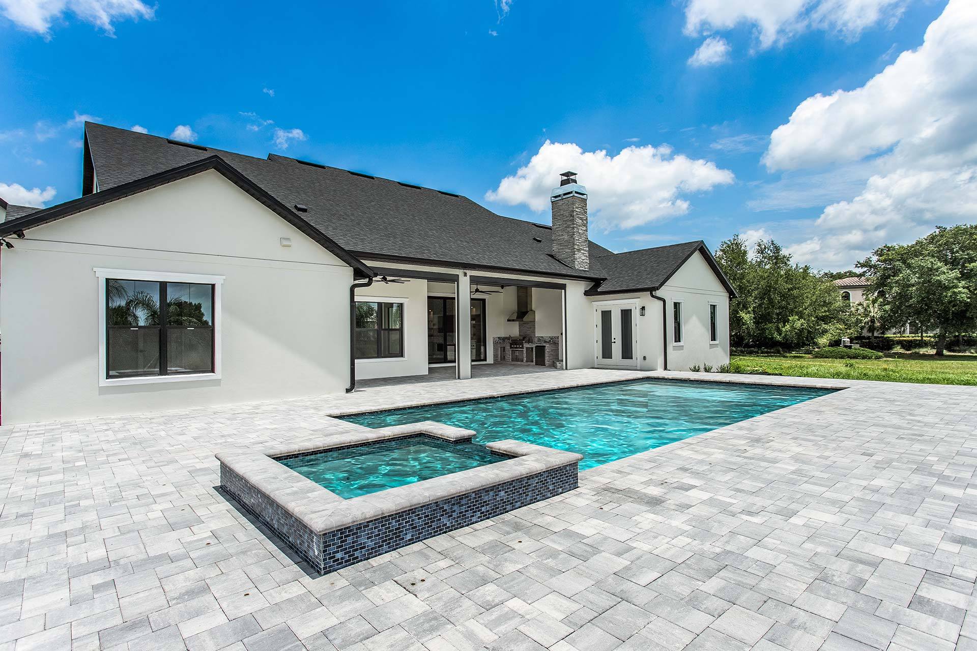 Southern & Traditional Custom Homes - : Apollo Beach, FL