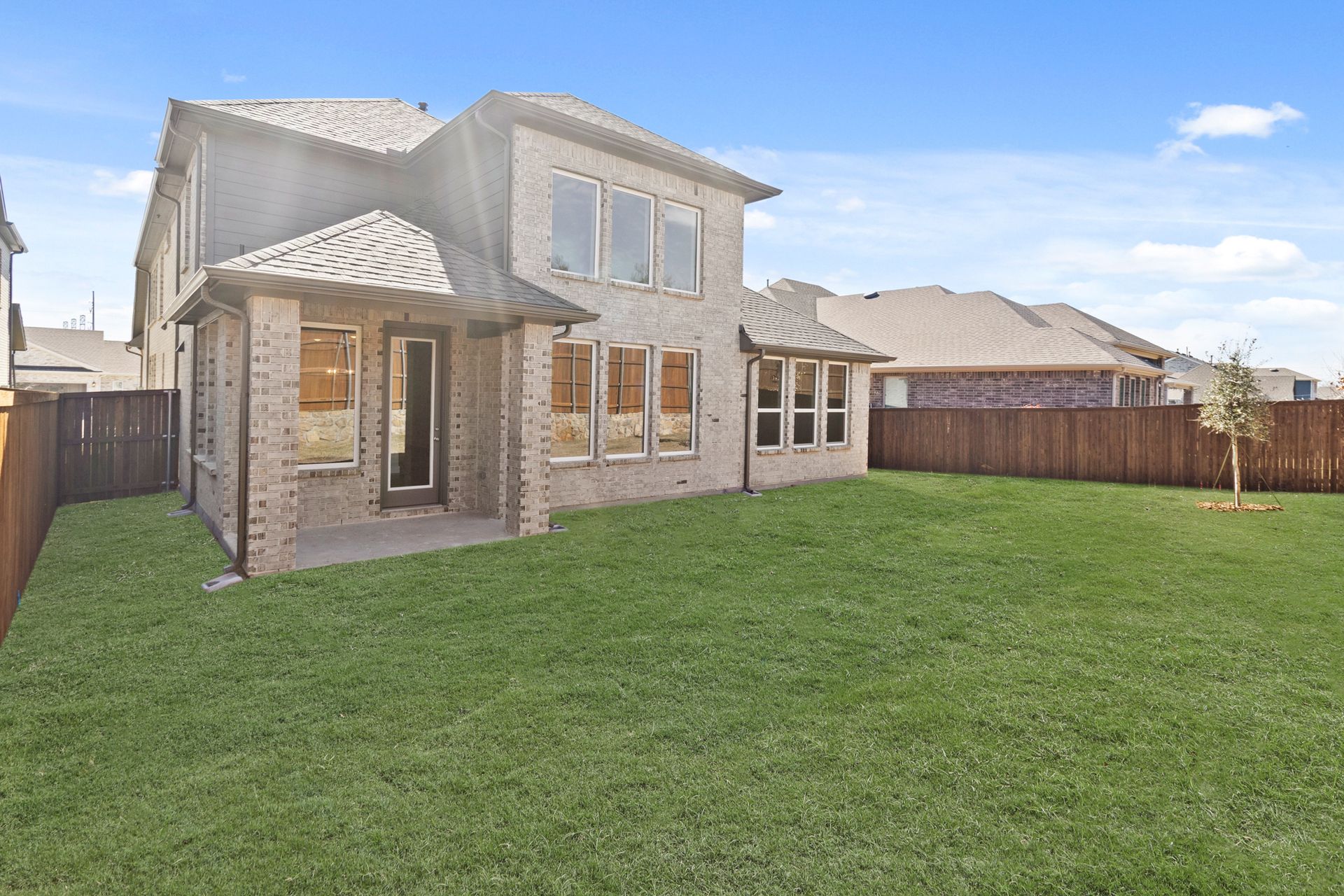 Lyons Crest Estates - Garland, TX