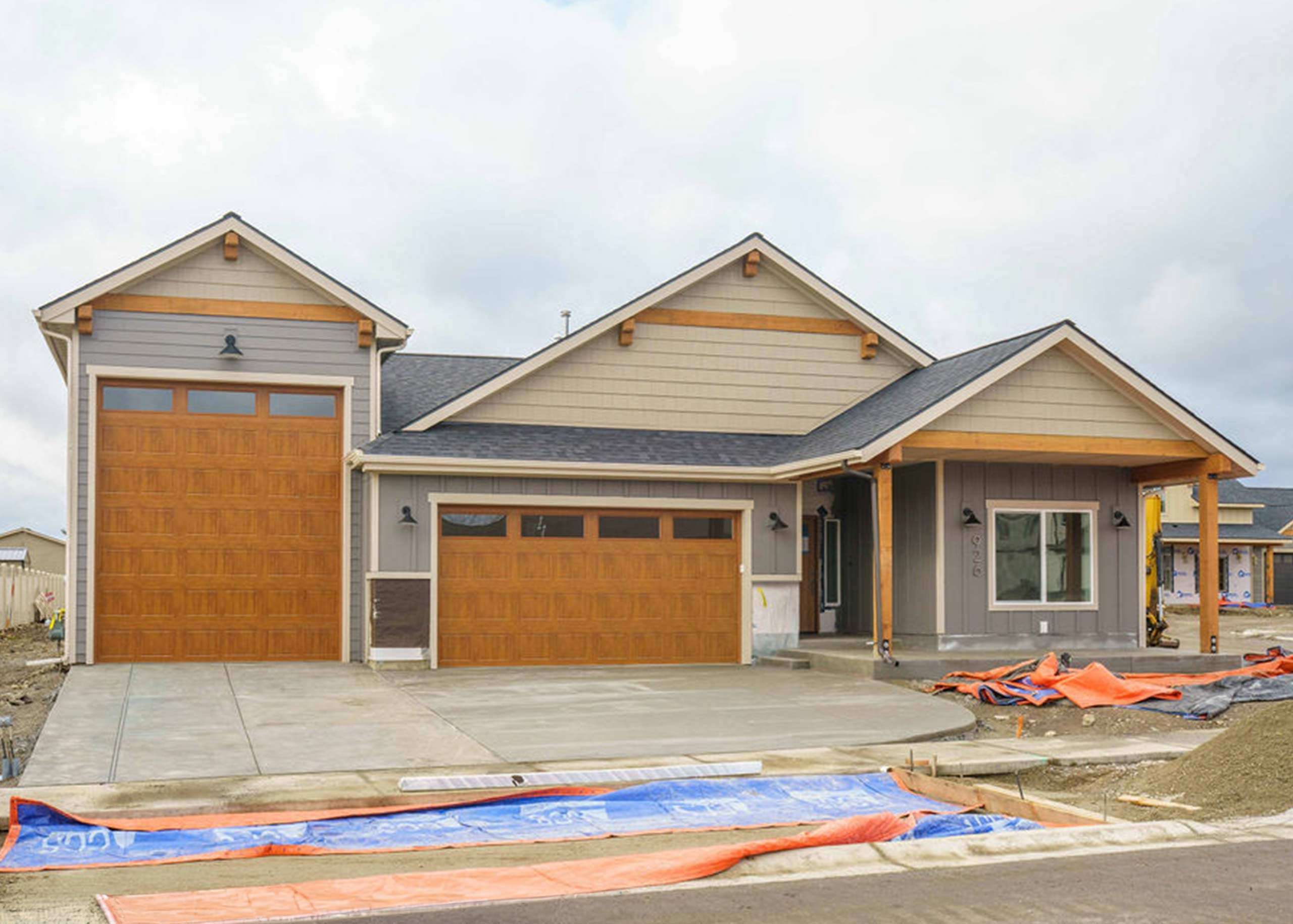 casa en Model Homes por Anthem Pacific Homes