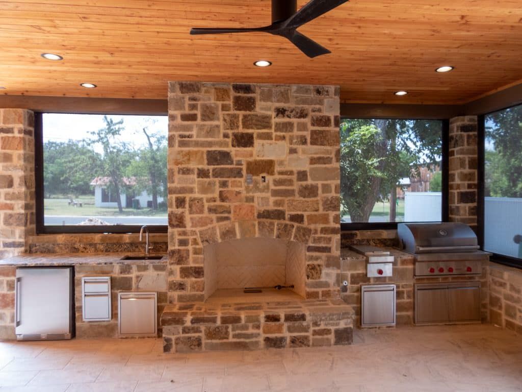 casa en Hill Country Classics Custom Homes por Hill Country Classics Custom Homes
