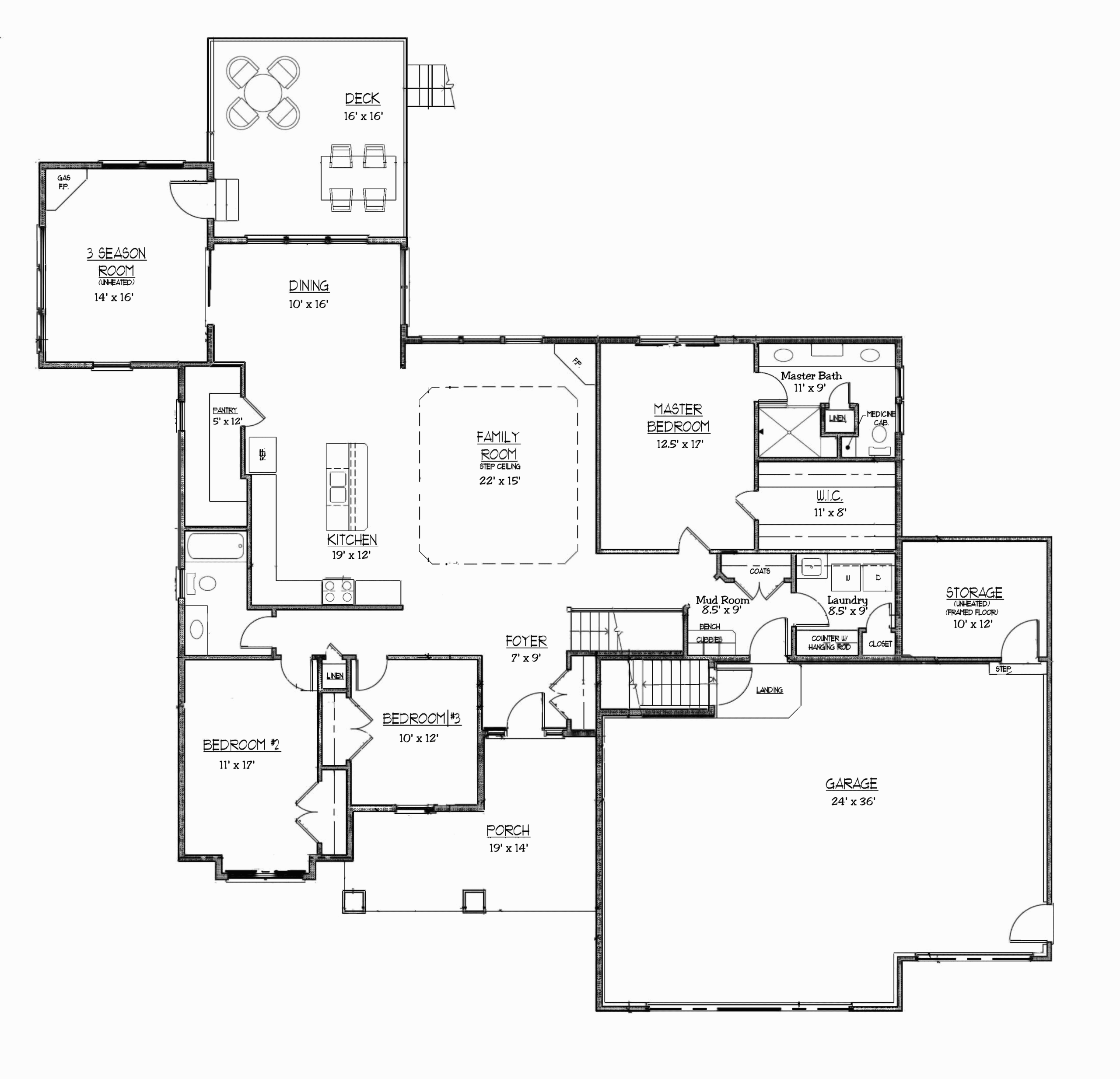 casa en General Schuyler Estates por Martin Construction