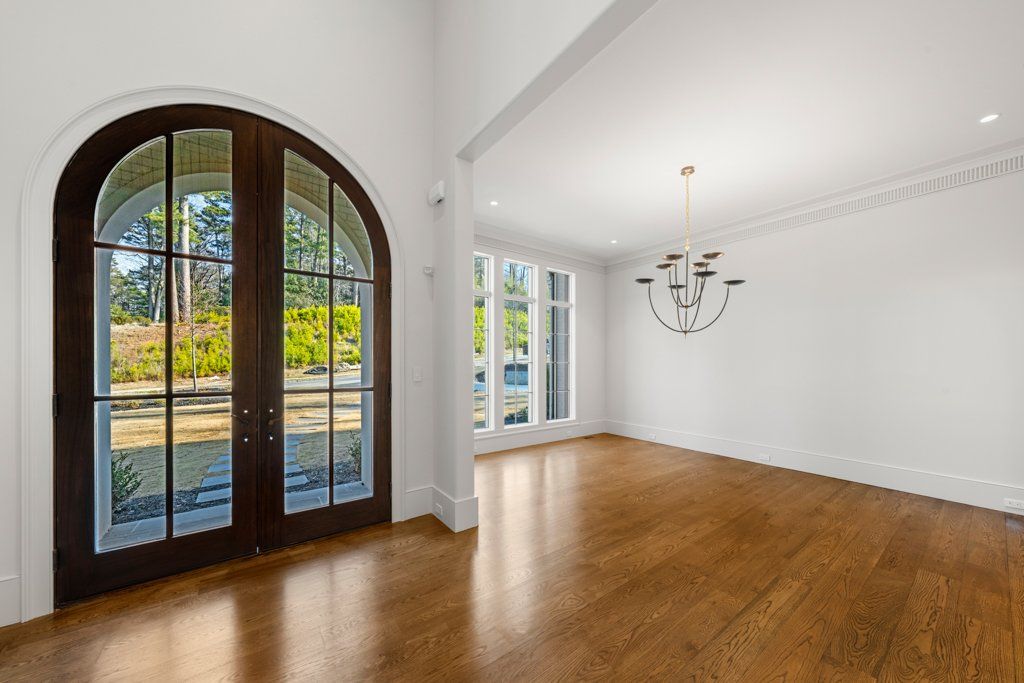 469 Emily Reed Lane Atlanta. Atlanta, GA 30342