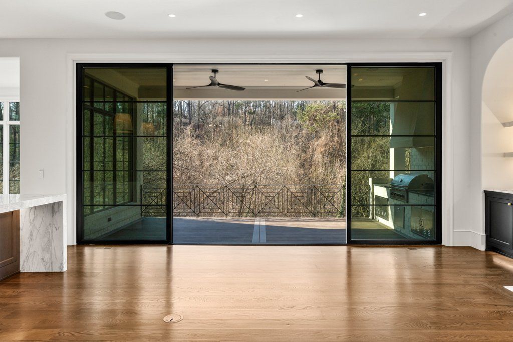 469 Emily Reed Lane Atlanta. Atlanta, GA 30342