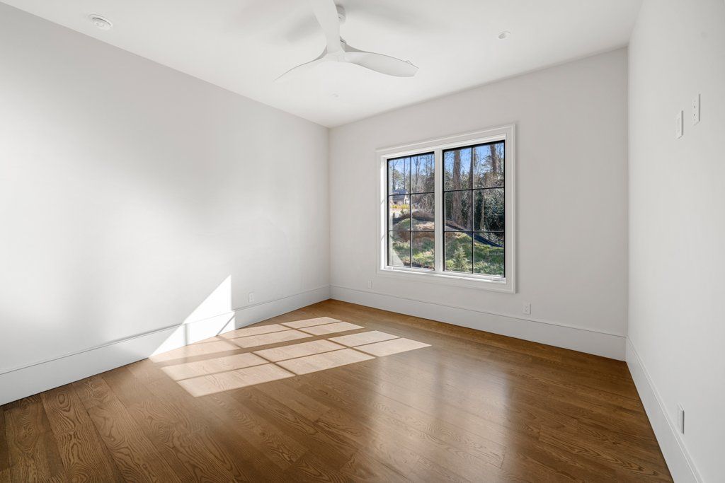 469 Emily Reed Lane Atlanta. Atlanta, GA 30342