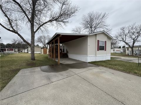 36 Brookpark Drive. Billings, MT 59106