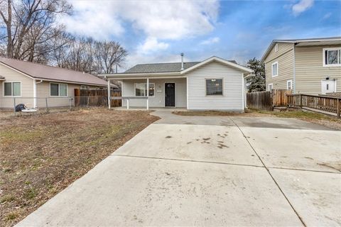 4115 Vaughn Lane. Billings, MT 59106