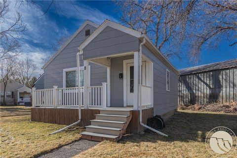 632 Saint Johns Ave 8. Billings, MT 59106