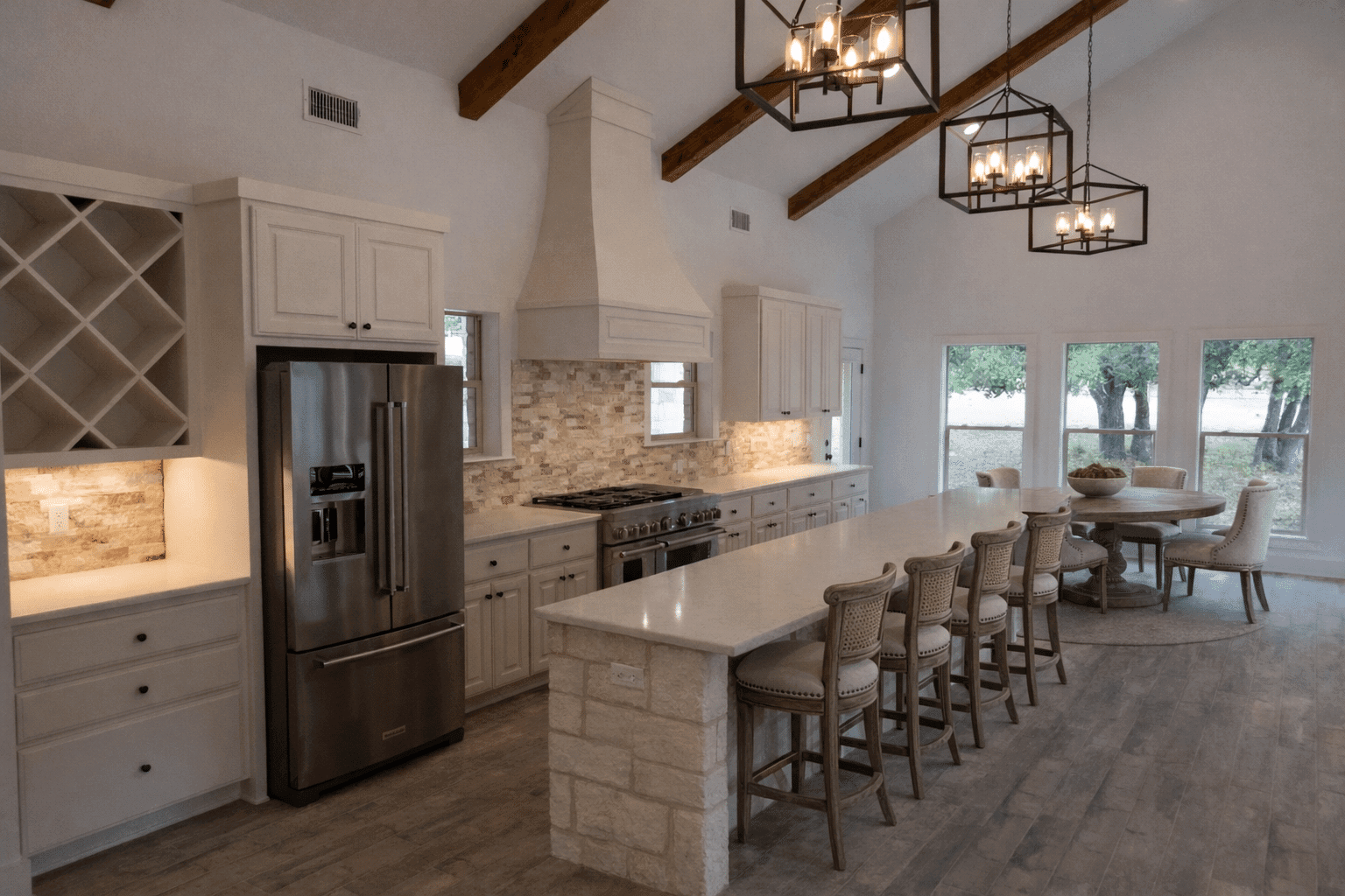 casa en Hill Country Classics Custom Homes por Hill Country Classics Custom Homes