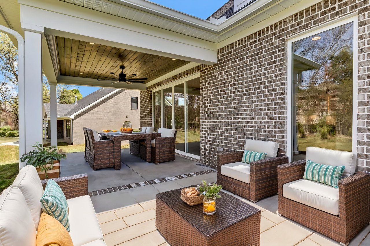 Holder Branch por Saddlebrook Properties en Knoxville Tennessee