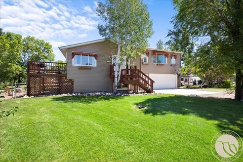 3903 Temple Place. Billings, MT 59106