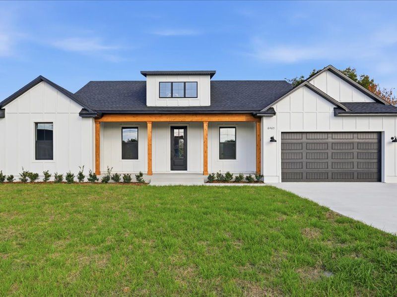 casa en Bracy Builders por Bracy Builders