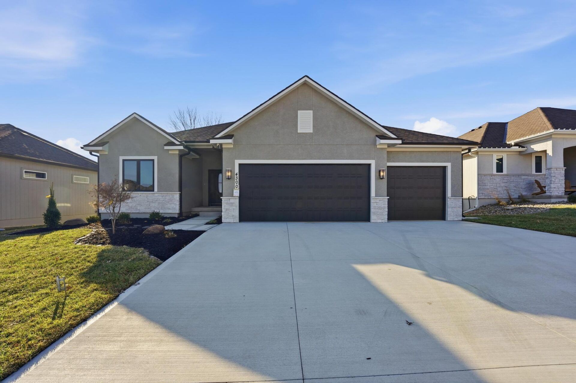 4300 Ne Hideaway Dr. Lees Summit, MO 64064