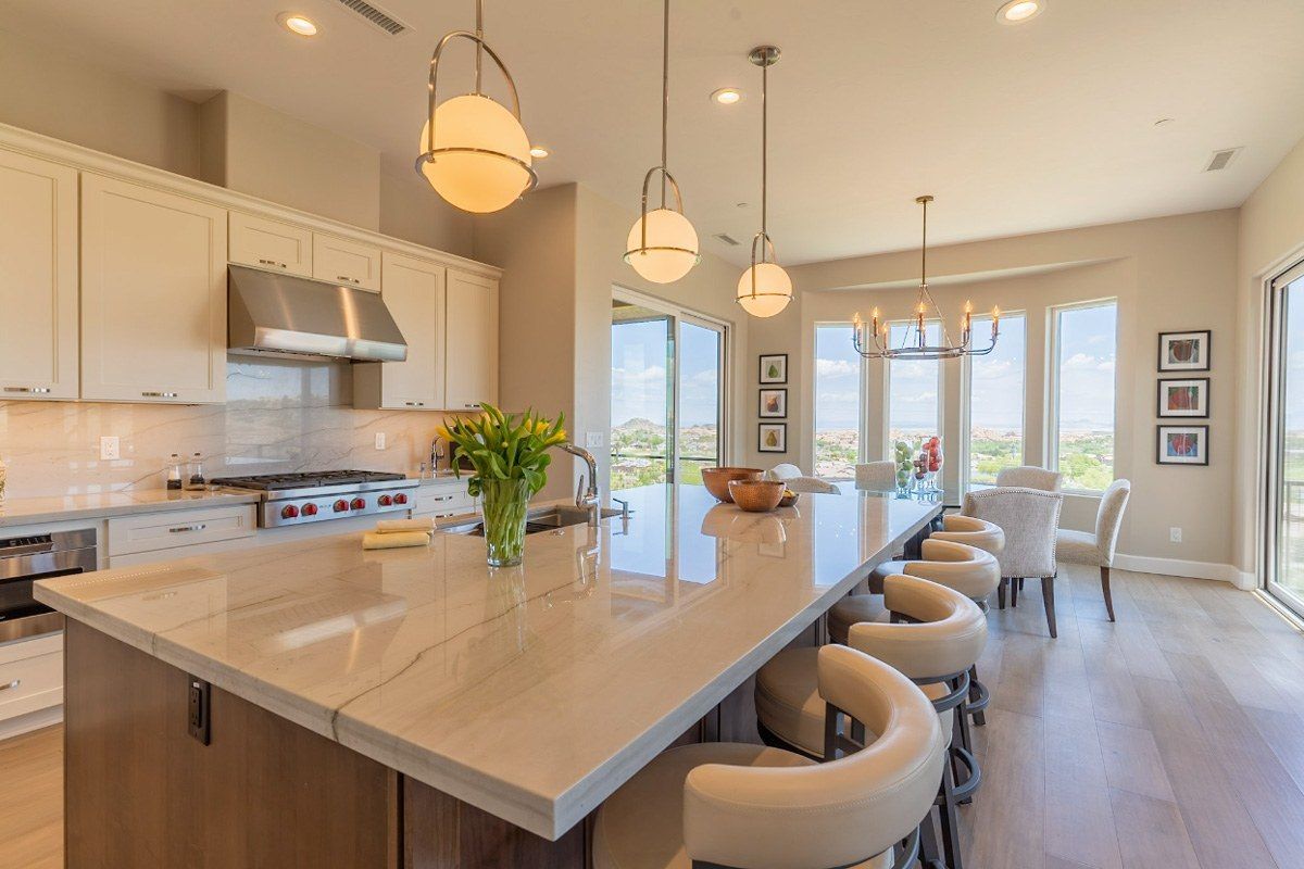 casa en Crystal Creek Builders, Inc. por Crystal Creek Builders, Inc.