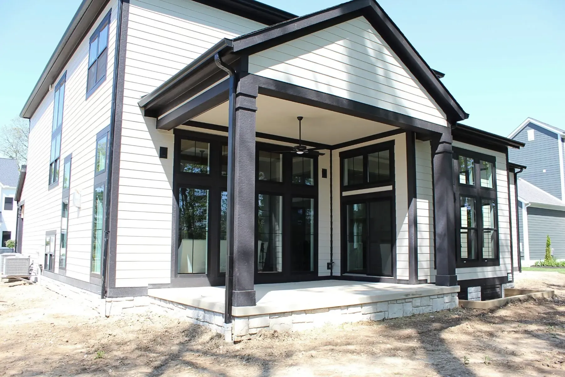 casa en Woodhaven – New Albany Newby Bob Webb Custom Builder por Bob Webb