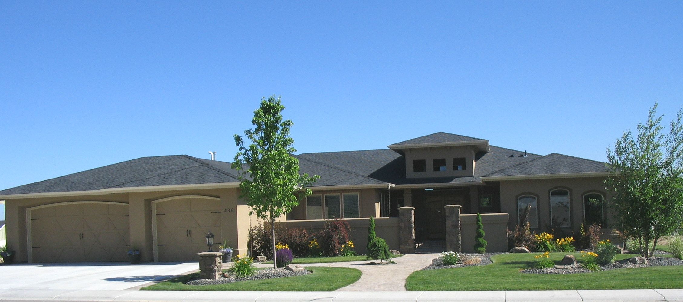 casa en Pallesen Builders por Pallesen Builders