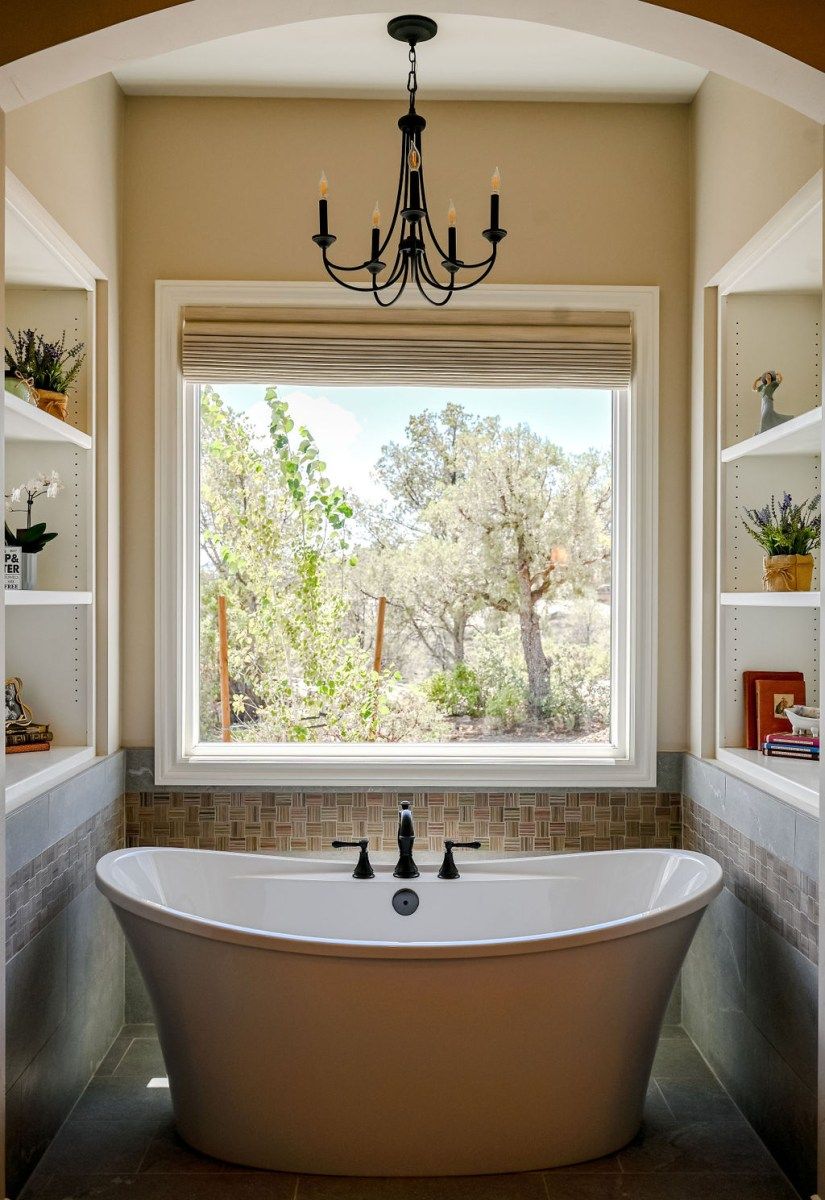 casa en Crystal Creek Builders, Inc. por Crystal Creek Builders, Inc.
