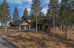 2380 Del Rae DR