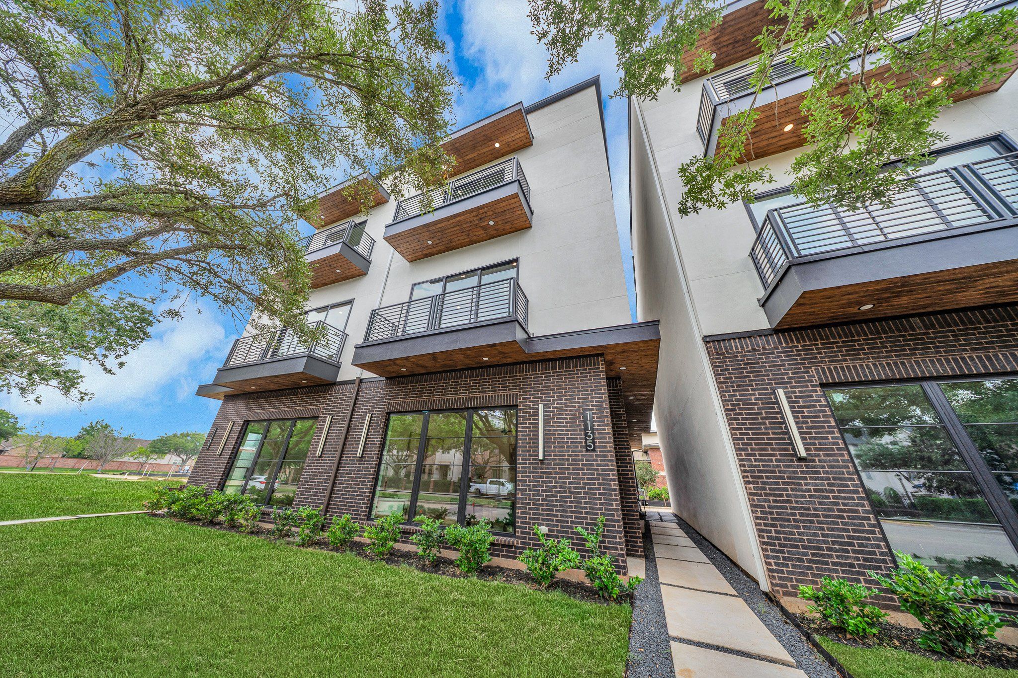 casa en Lake Pointe por Owais Developments