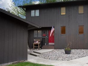911 13 ST W (Plan Unknown)