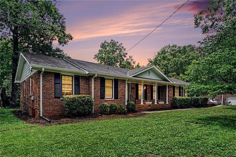 943 Evans Cook Road. Canton, GA 30115