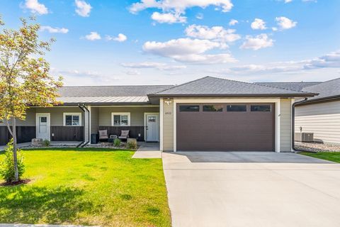 6422 Signal Peak Avenue. Billings, MT 59106
