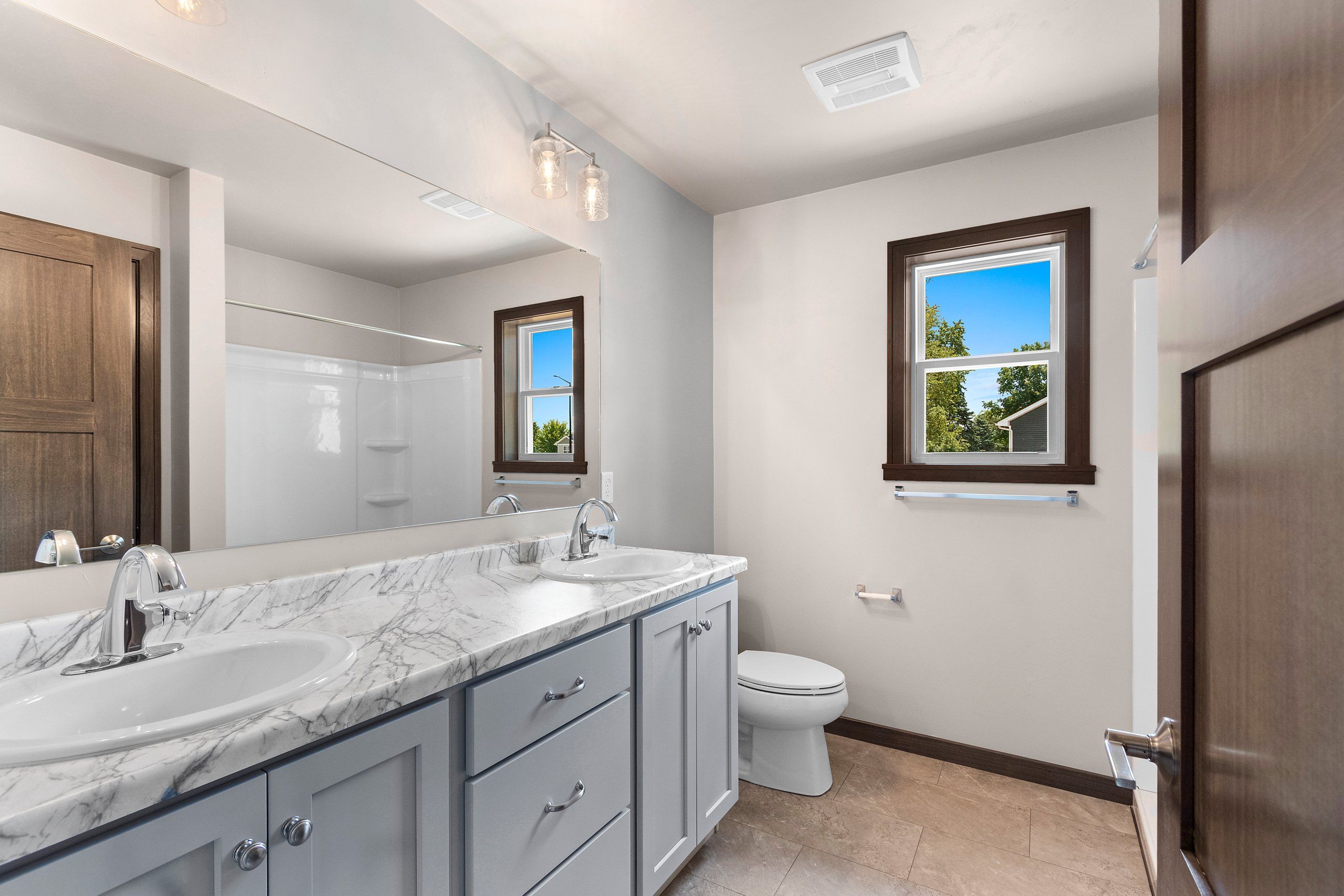 1632 Emerson Court Howard Lauren - Lakeshore Estates North: Sherwood, Wisconsin - Van’s Realty & Construction