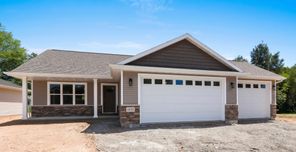 1632 Emerson Court Howard Lauren