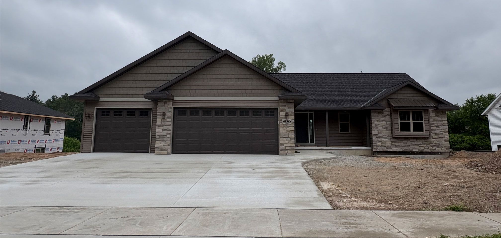 casa en Province Builders & Realty Inc por Province Builders & Realty Inc