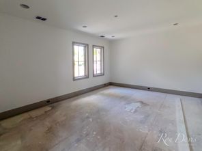 1109 Glenfield