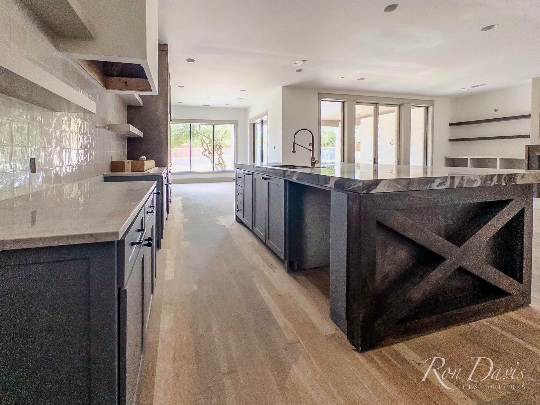 casa en Lakewood por Ron Davis Custom Homes