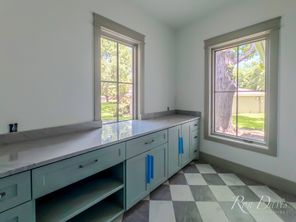 1109 Glenfield