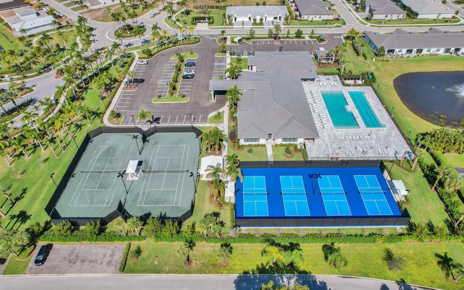 Solera At Avalon Trails por 13th Floor Homes en Palm Beach County Florida