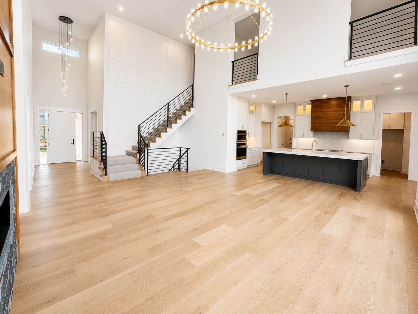 BCI Bowen Custom Homes por BCI Bowen Custom Homes en Kansas City Kansas