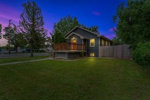 1702 Avenue (Plan Unknown)