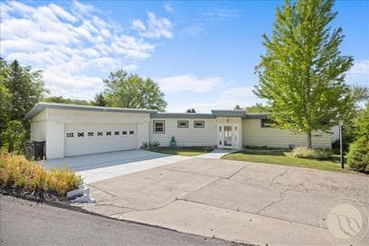 87 Mountain View Boulevard. Billings, MT 59106