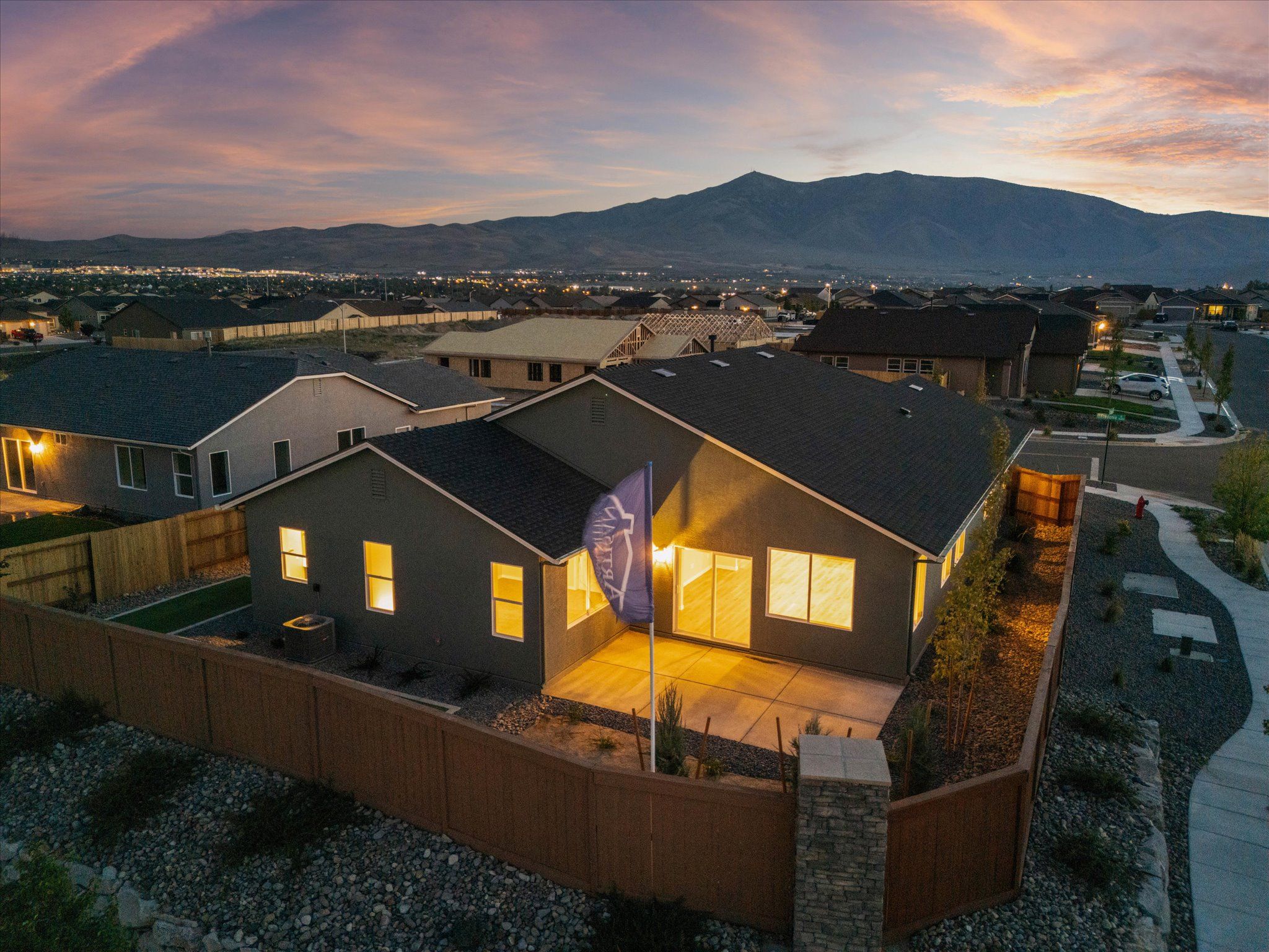 casa en Eagle Meadows por Artisan Homes