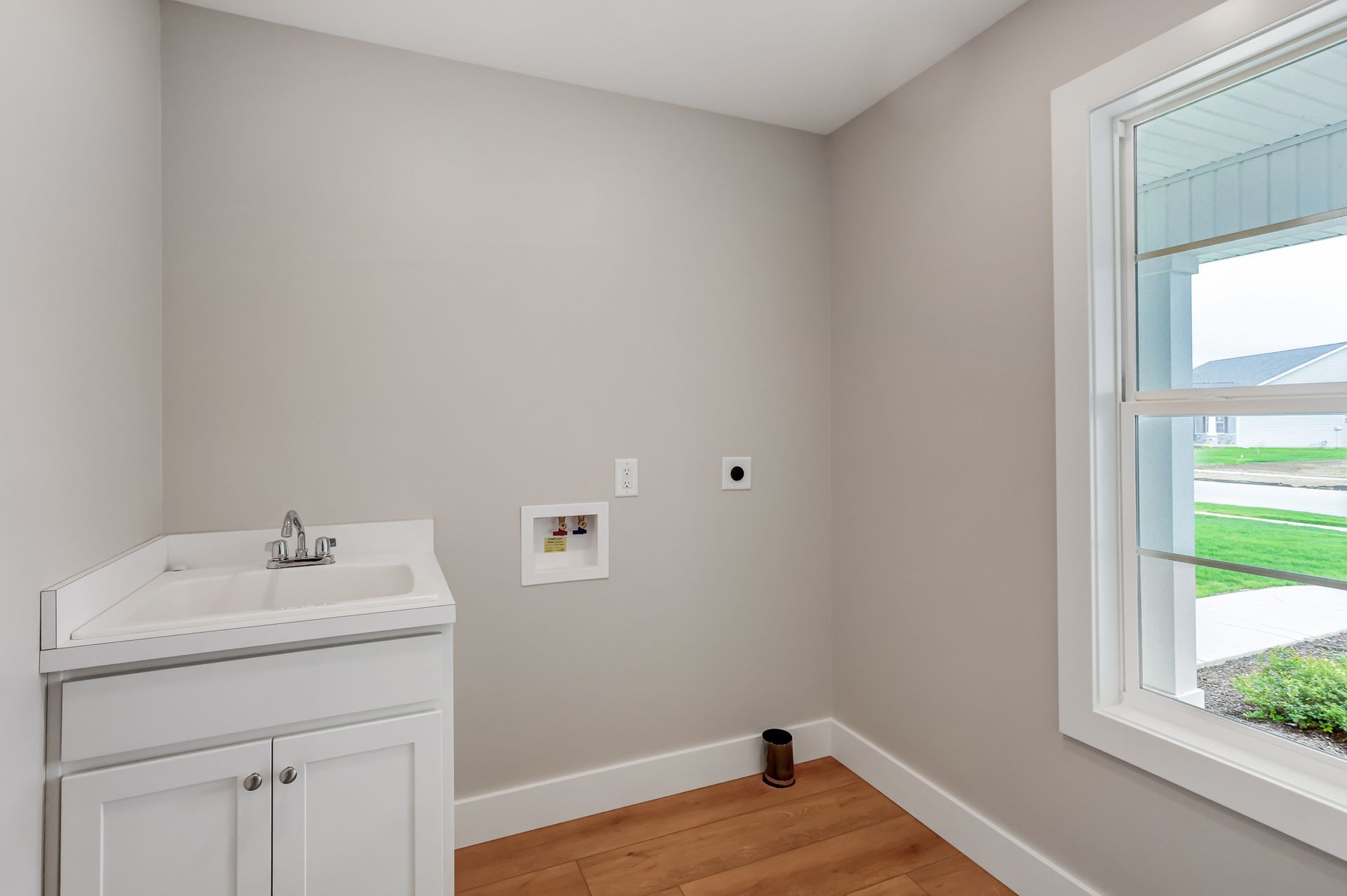 River's Edge por McCarthy Builders Inc. en Toledo Ohio