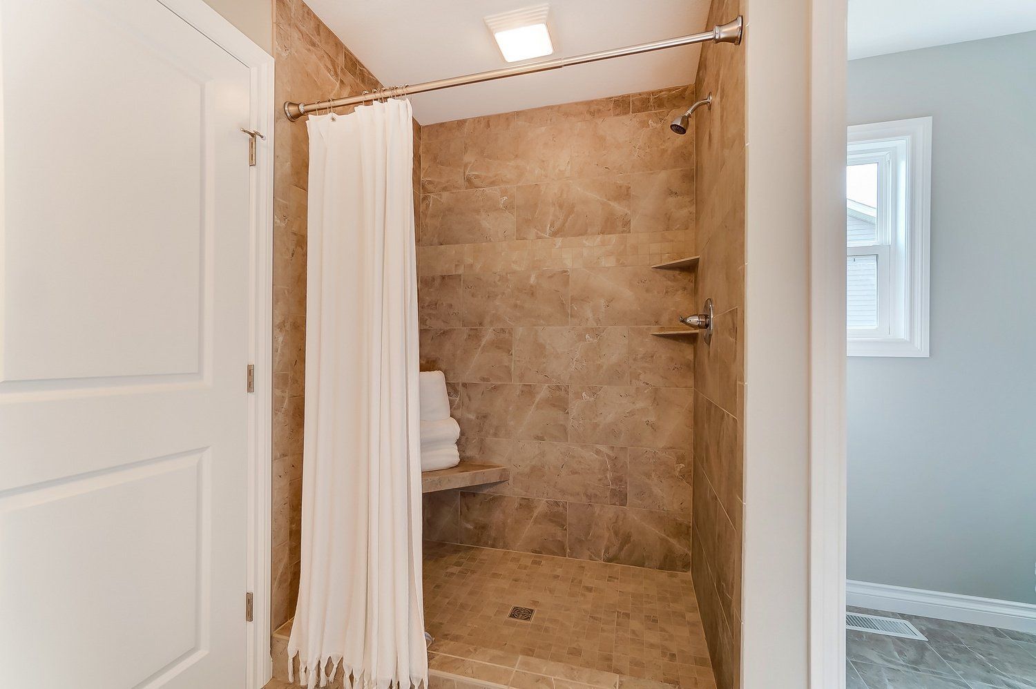 Riverbend por McCarthy Builders Inc. en Toledo Ohio
