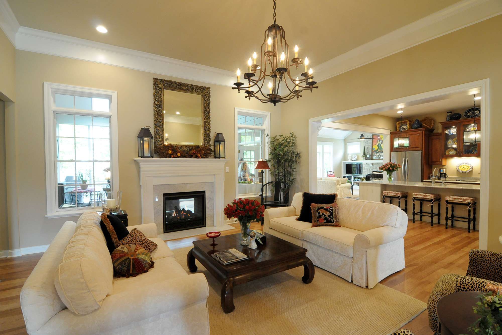 casa en DH Custom Homes, Inc. por DH Custom Homes, Inc.