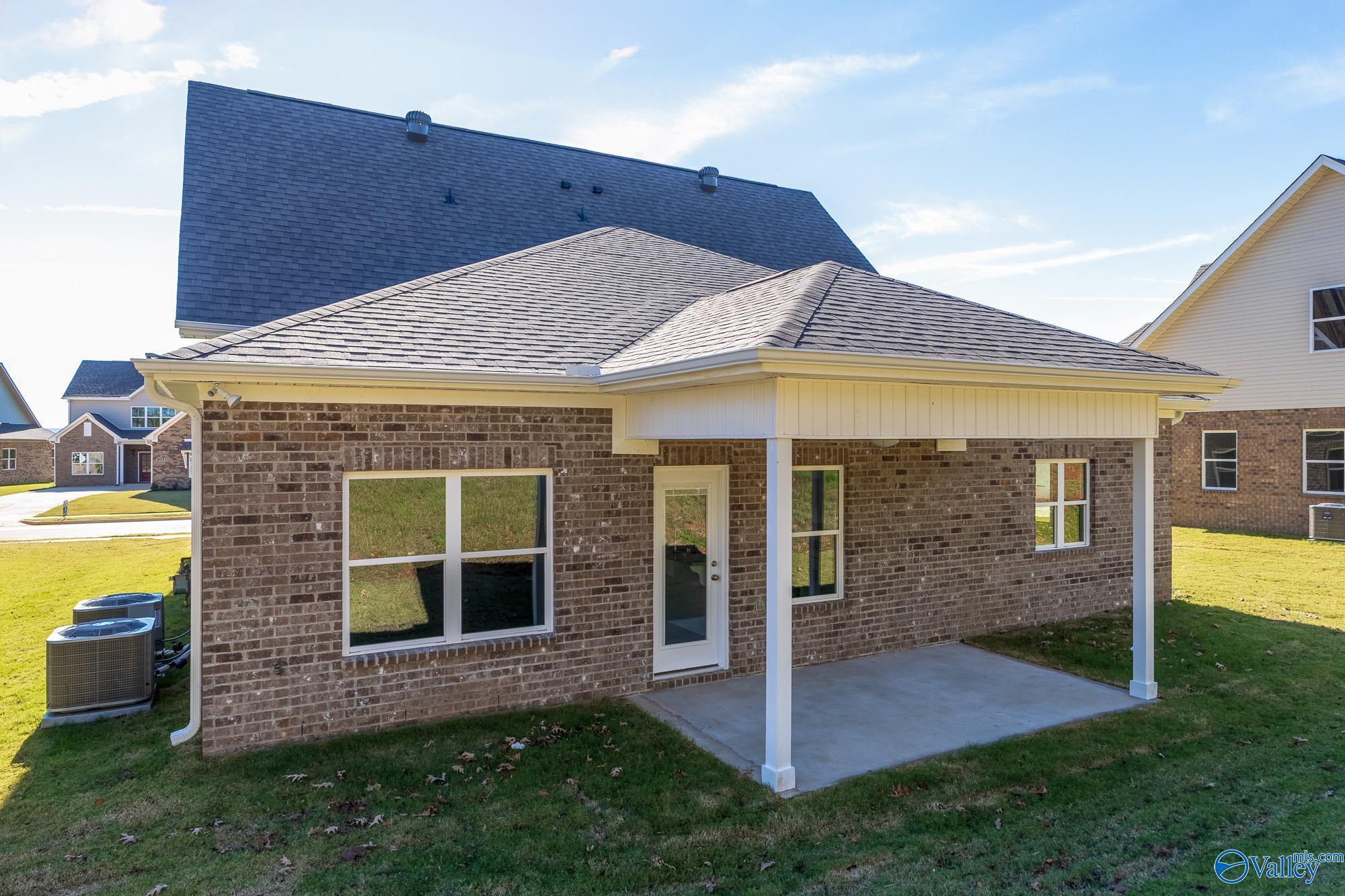 870 Mccollum Rd. Meridianville, AL 35759