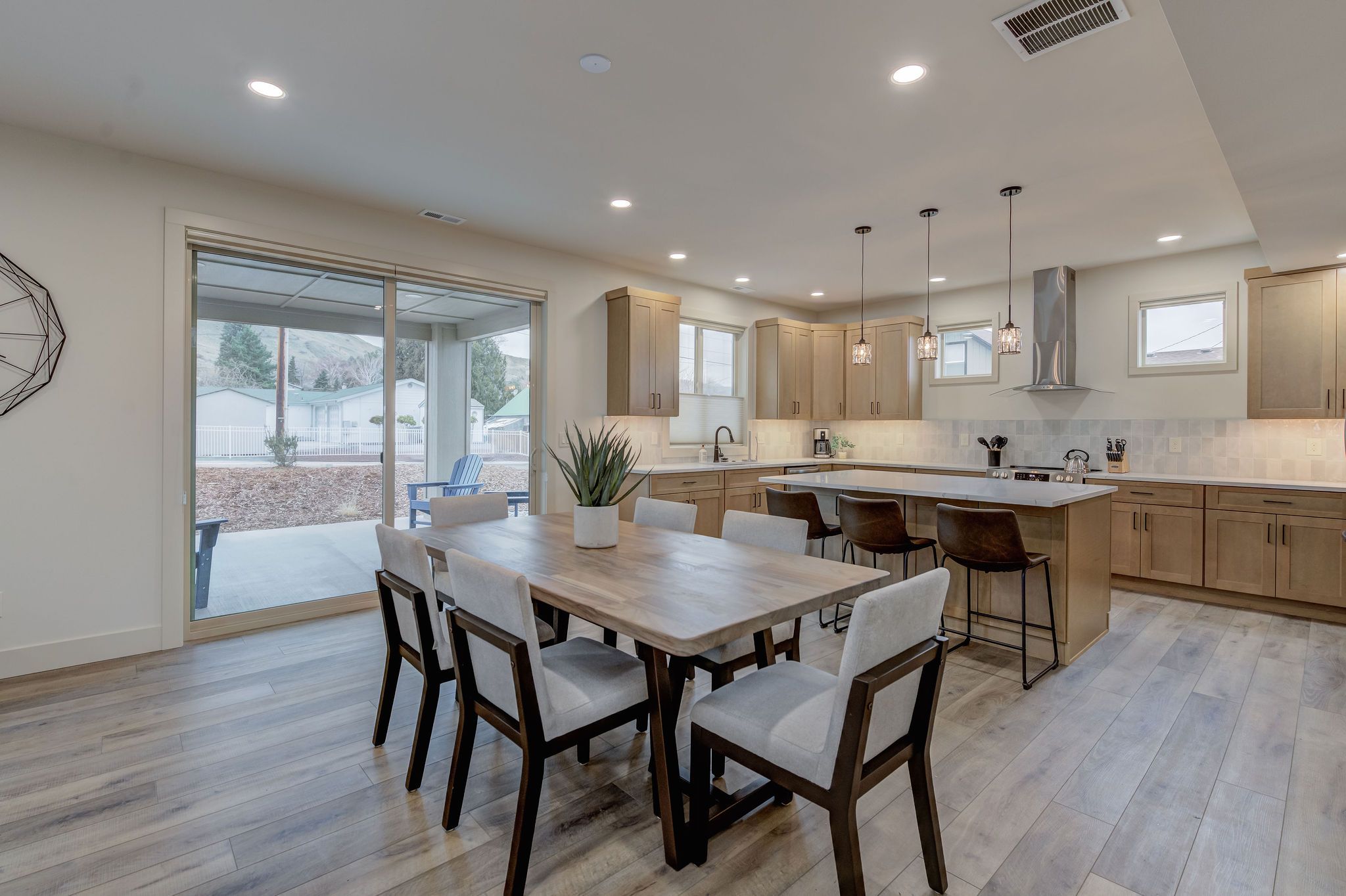 casa en EDY Construction por E.D.Y. Construction, Inc.