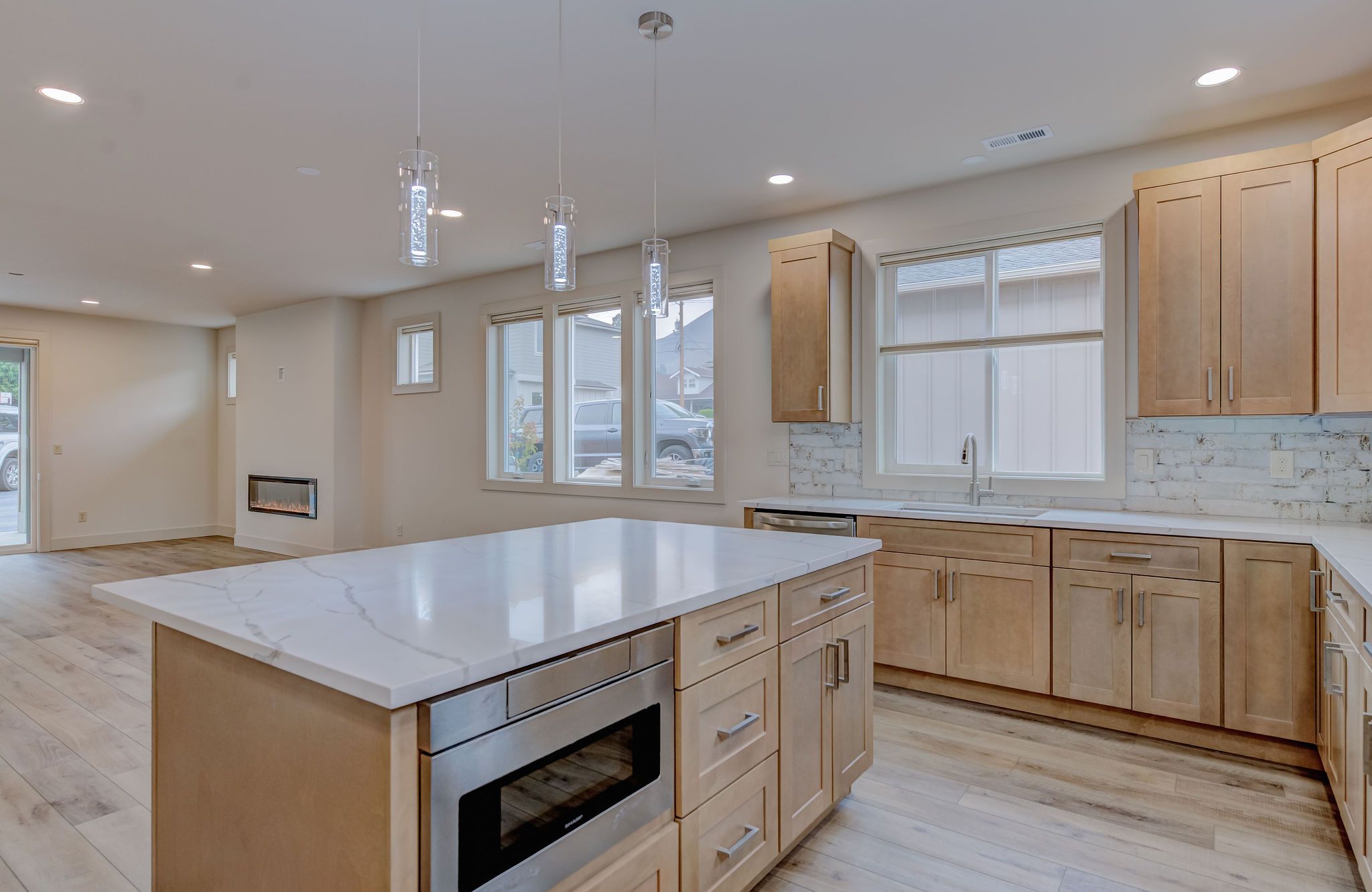 EDY Construction por E.D.Y. Construction, Inc. en Seattle-Bellevue Washington