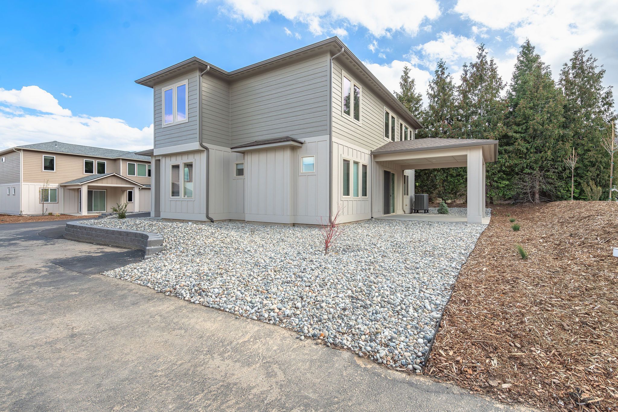 casa en EDY Construction por E.D.Y. Construction, Inc.