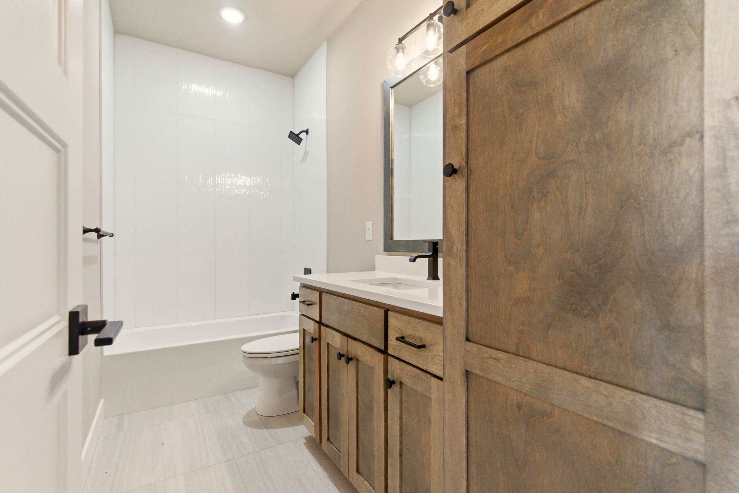 2351 Ne Skopelos Court Blue Springs. Blue Springs, MO 64014