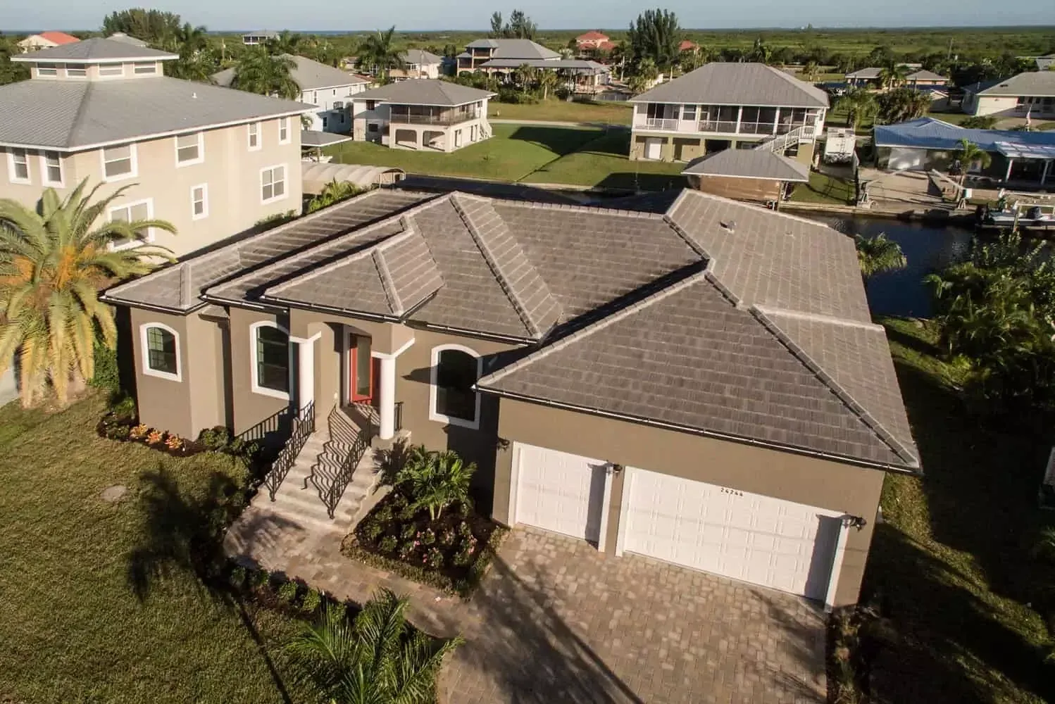 Harbor Home Builders por Harbor Home Builders en Punta Gorda Florida