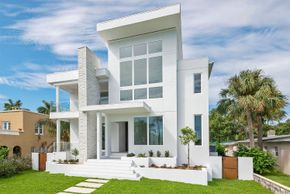 Modern Tampa Bay Homes - Saint Petersburg, FL