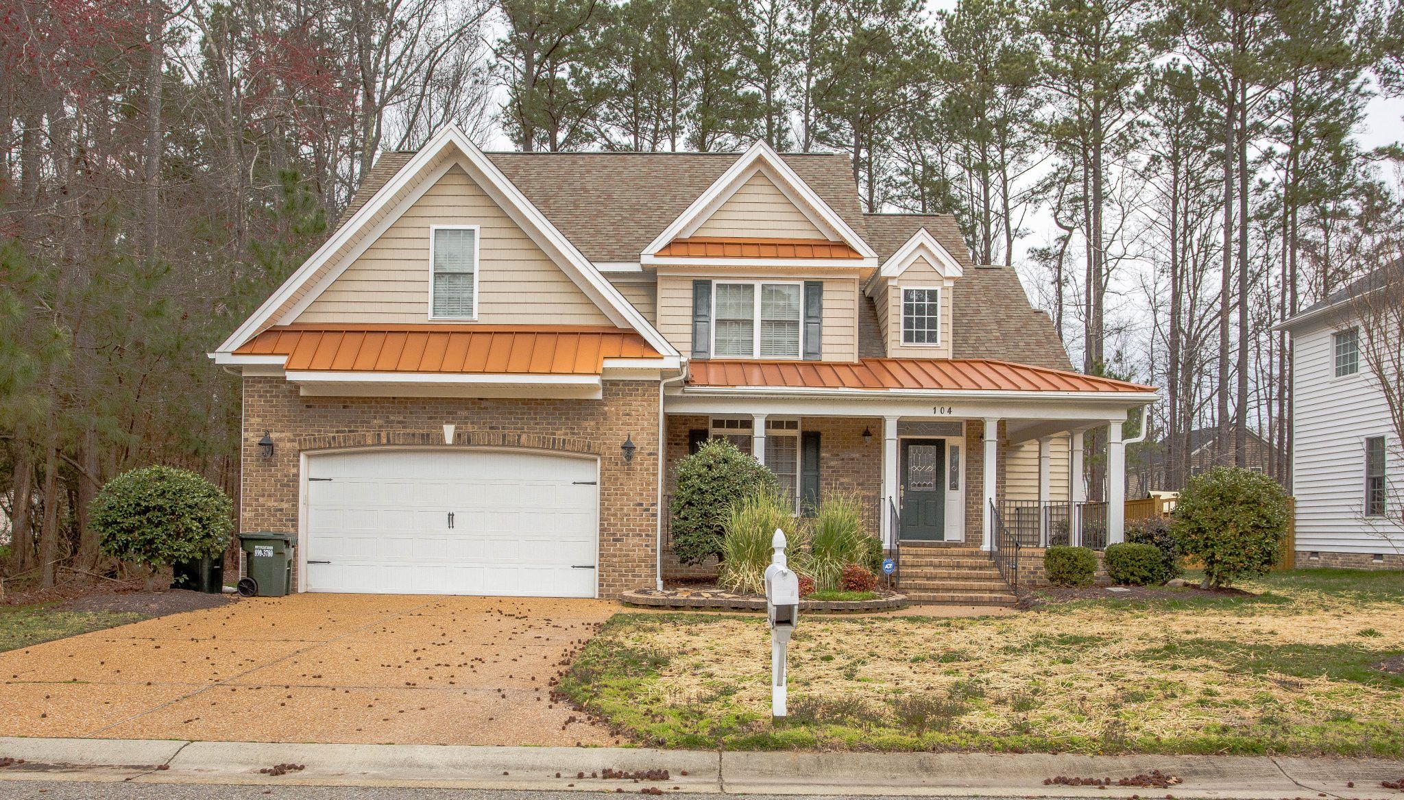 casa en J & R Custom Builders LLC por J & R Custom Builders LLC